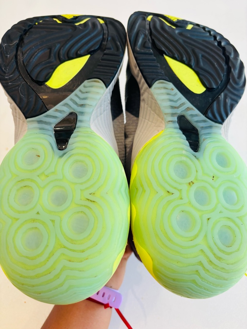 New Balance Fuelcell ABZORB Running Shoes Men’s size 12 Gray Volt Athletic Shoes - Picture 10 of 11